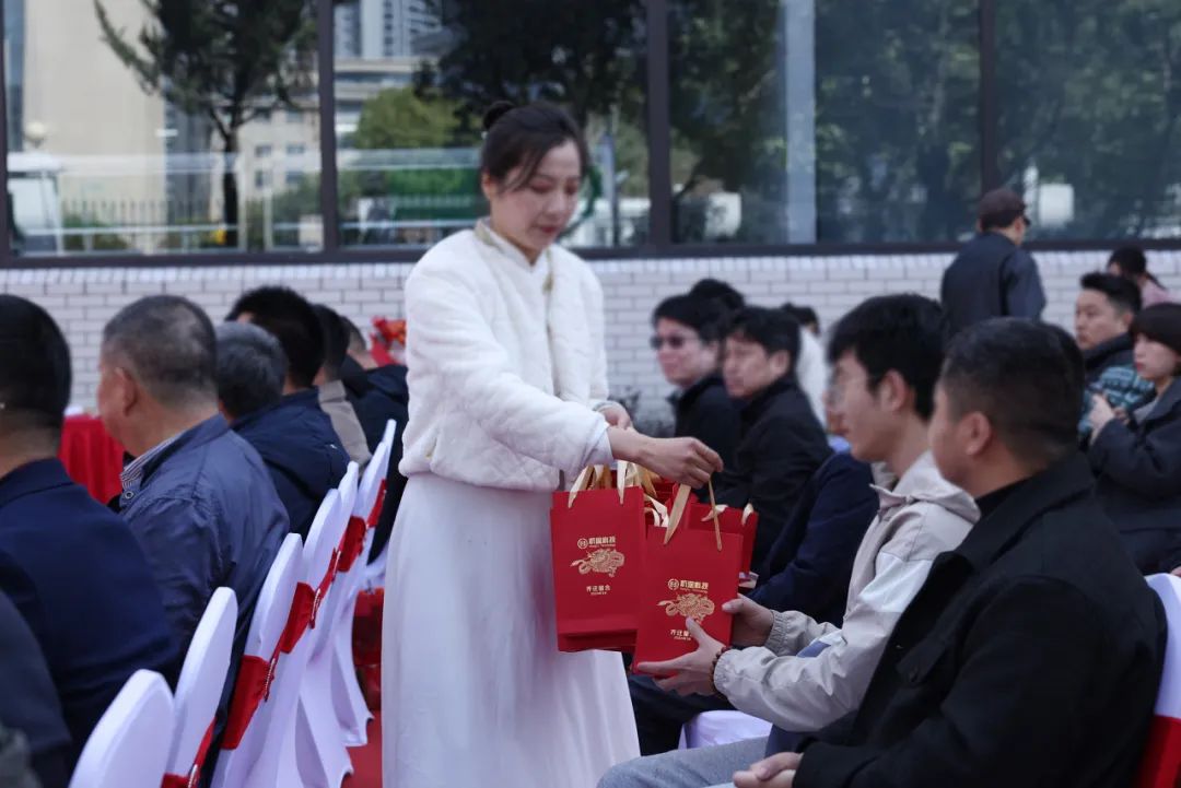乔迁大吉丨新址起“杭”，共绘蓝“途”